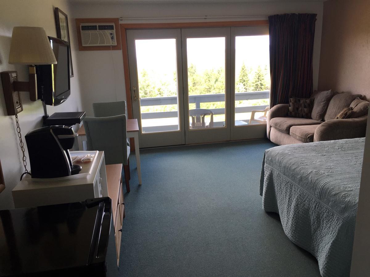Kineo View Lodge Greenville Extérieur photo