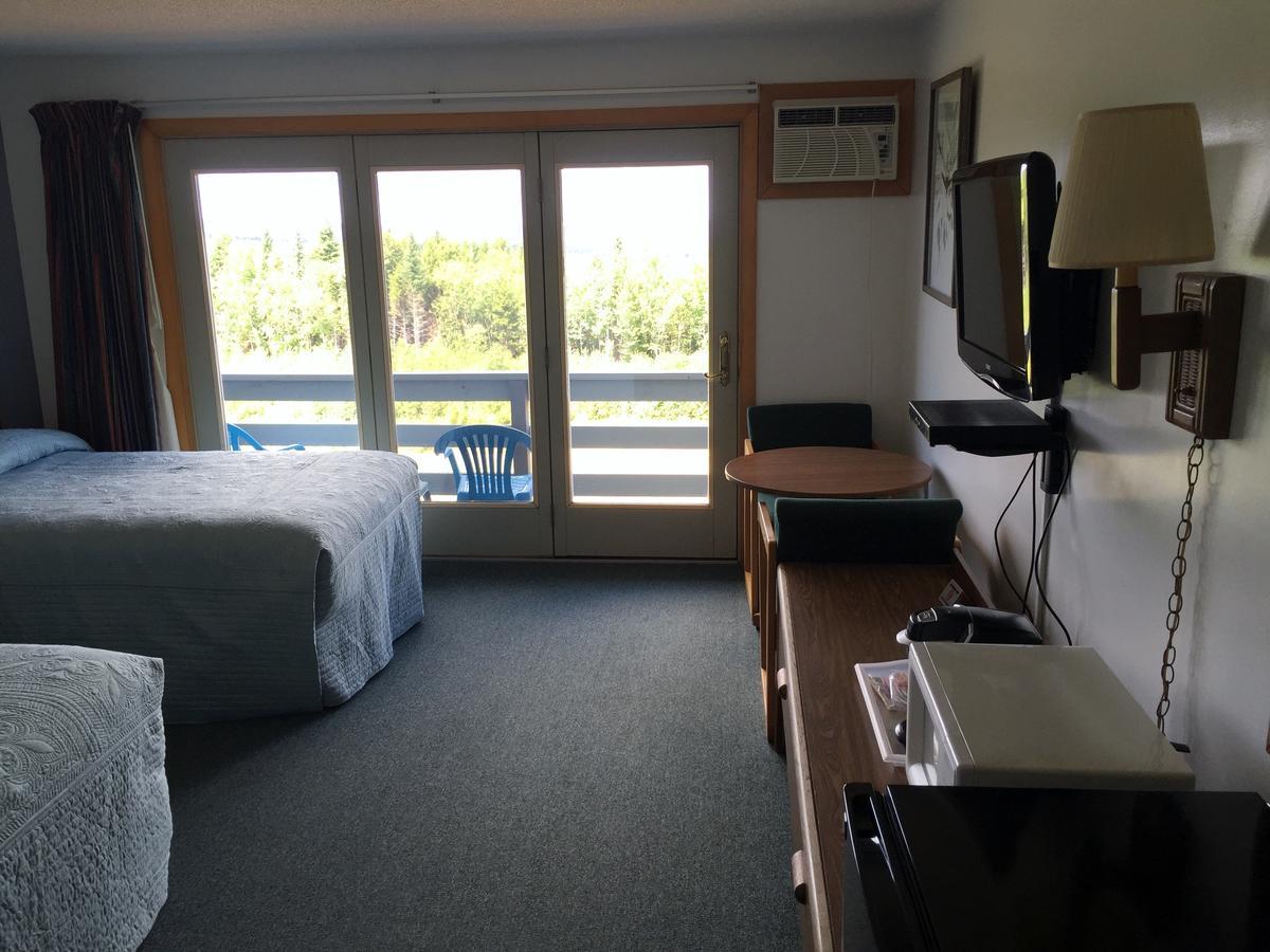 Kineo View Lodge Greenville Extérieur photo